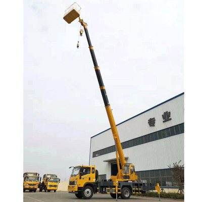 汽車起重機(jī) 全新產(chǎn)品下線 勁爆發(fā)售吊車價(jià)格 凱馬吊車 濟(jì)寧吊車廠家 年底鉅惠